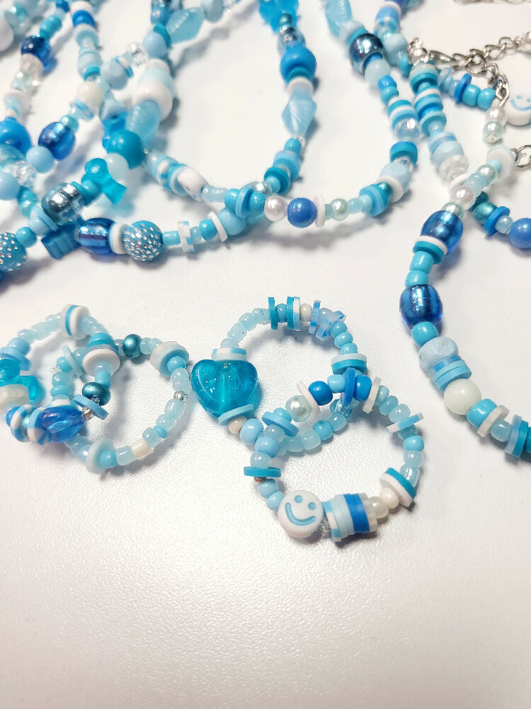 Mixed beaded necklace and bracelet