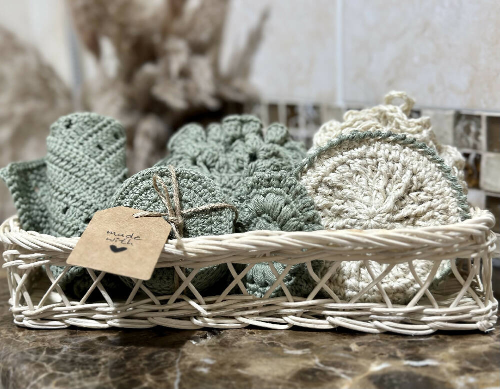 Eco friendly spa set