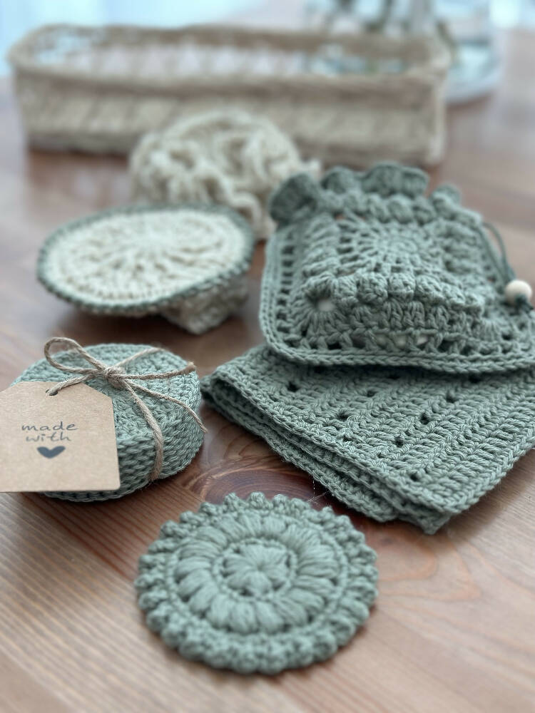 Eco friendly spa set