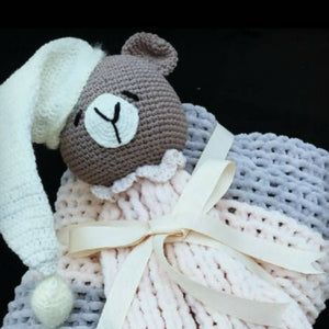 Baby blanket and sleeping tedy