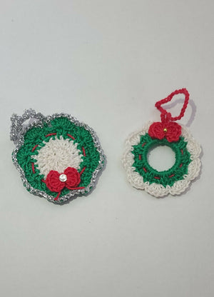Christmas crochet mini wreath