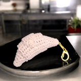 Keychain crochet croissant