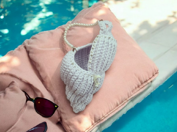 Crocheted spiral shell bag