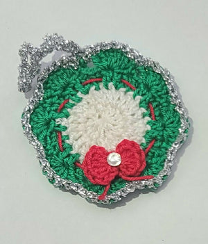 Christmas crochet mini wreath