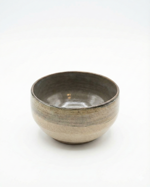 Handcrafted Minimal Stoneware Bowl – Natural Grey Matte Glaze | Pia Ceramic