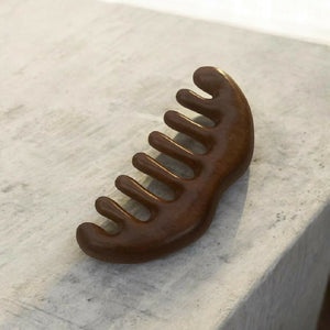 Wooden Comb messager