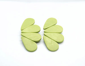 Light wear hair accessories in uae