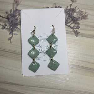 Triple square in mint/gold