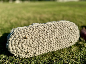 Cocoa handbag with wooden handles