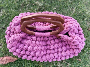 Berry handbag with wooden handles